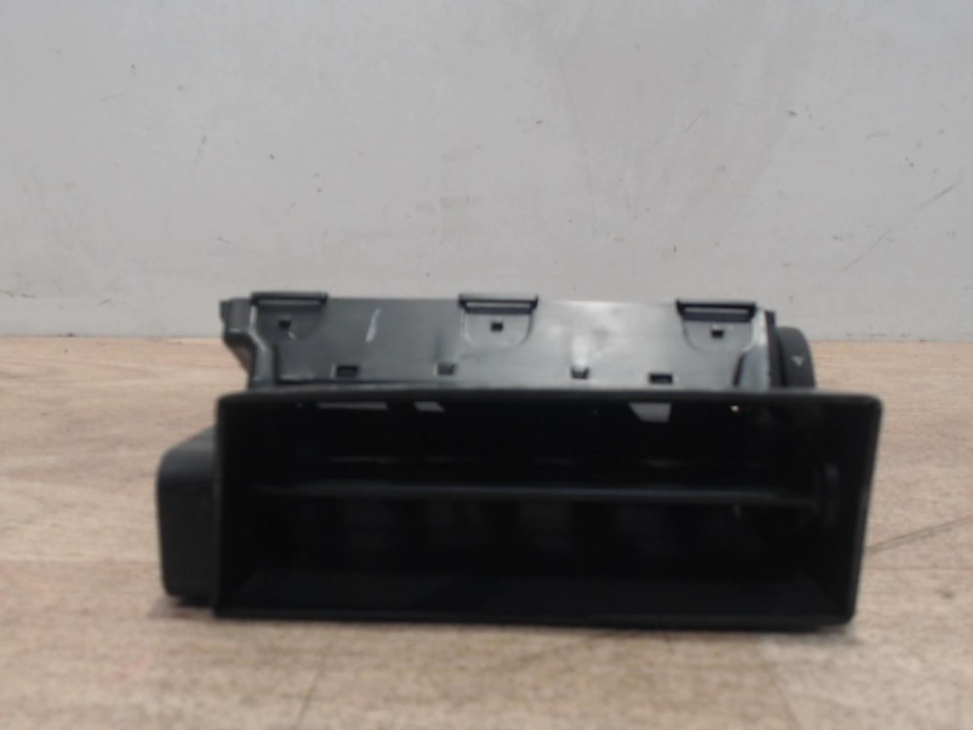 Aerateur tableau de bord CITROEN C5 2 BREAK Diesel - 1