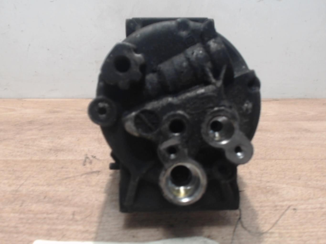 Compresseur clim RENAULT SCENIC 2 PHASE 1 Diesel - 1