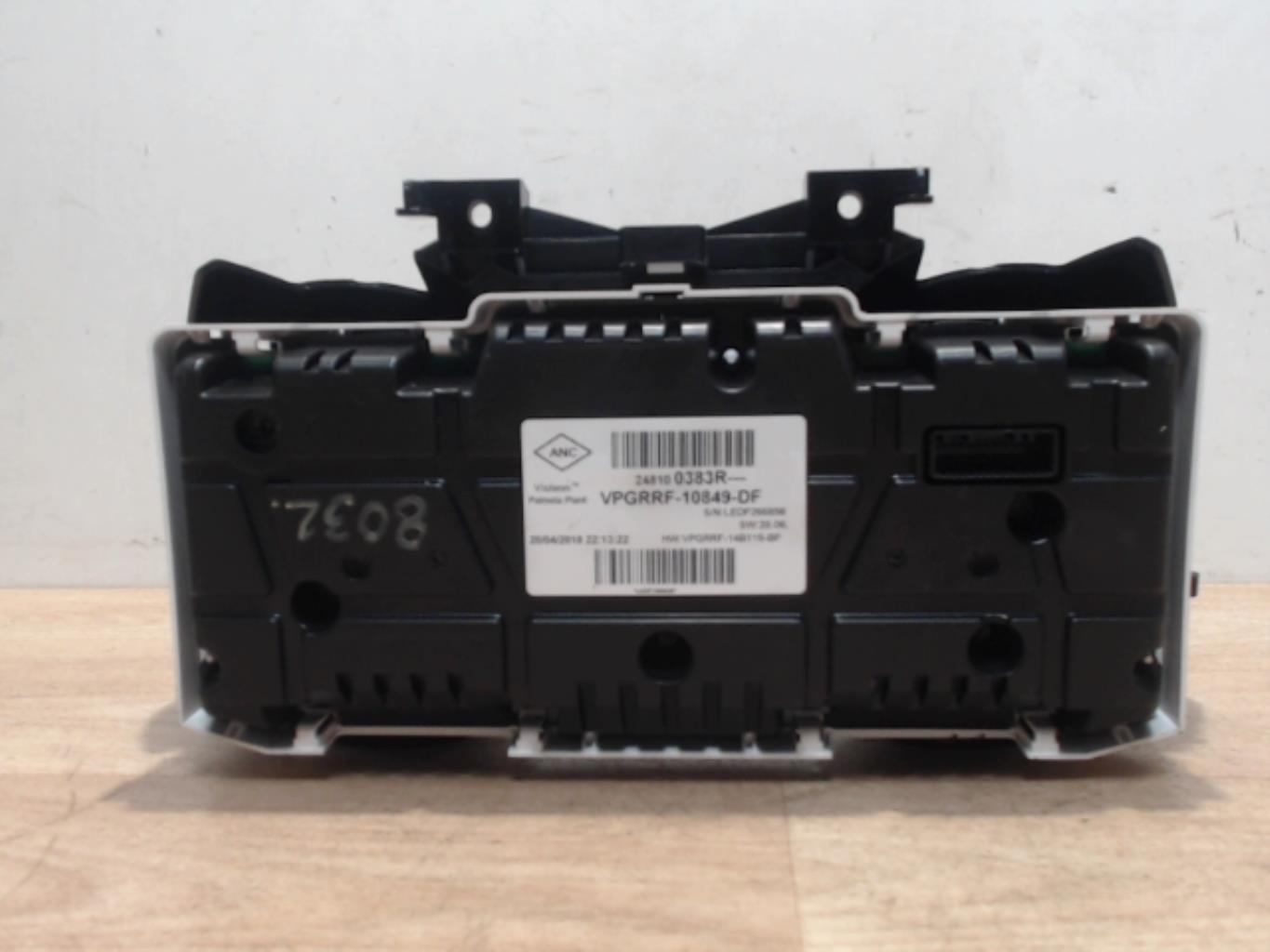 Compteur RENAULT CLIO 4 PHASE 2 Diesel - 1