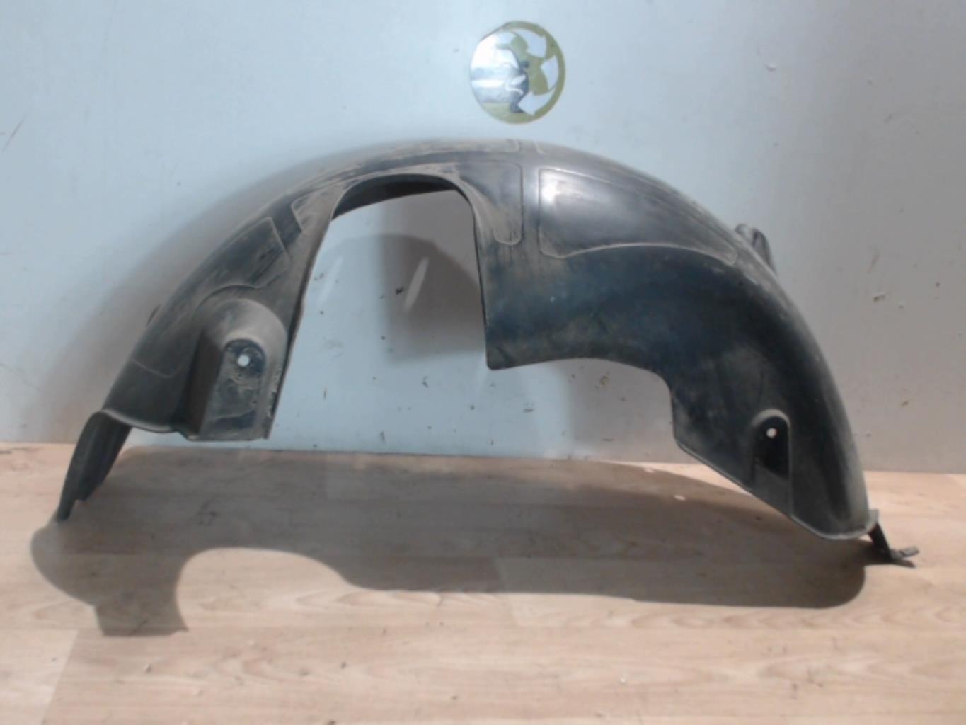 Pare boue arriere gauche BMW X3 E83 PHASE 2 Diesel - 1