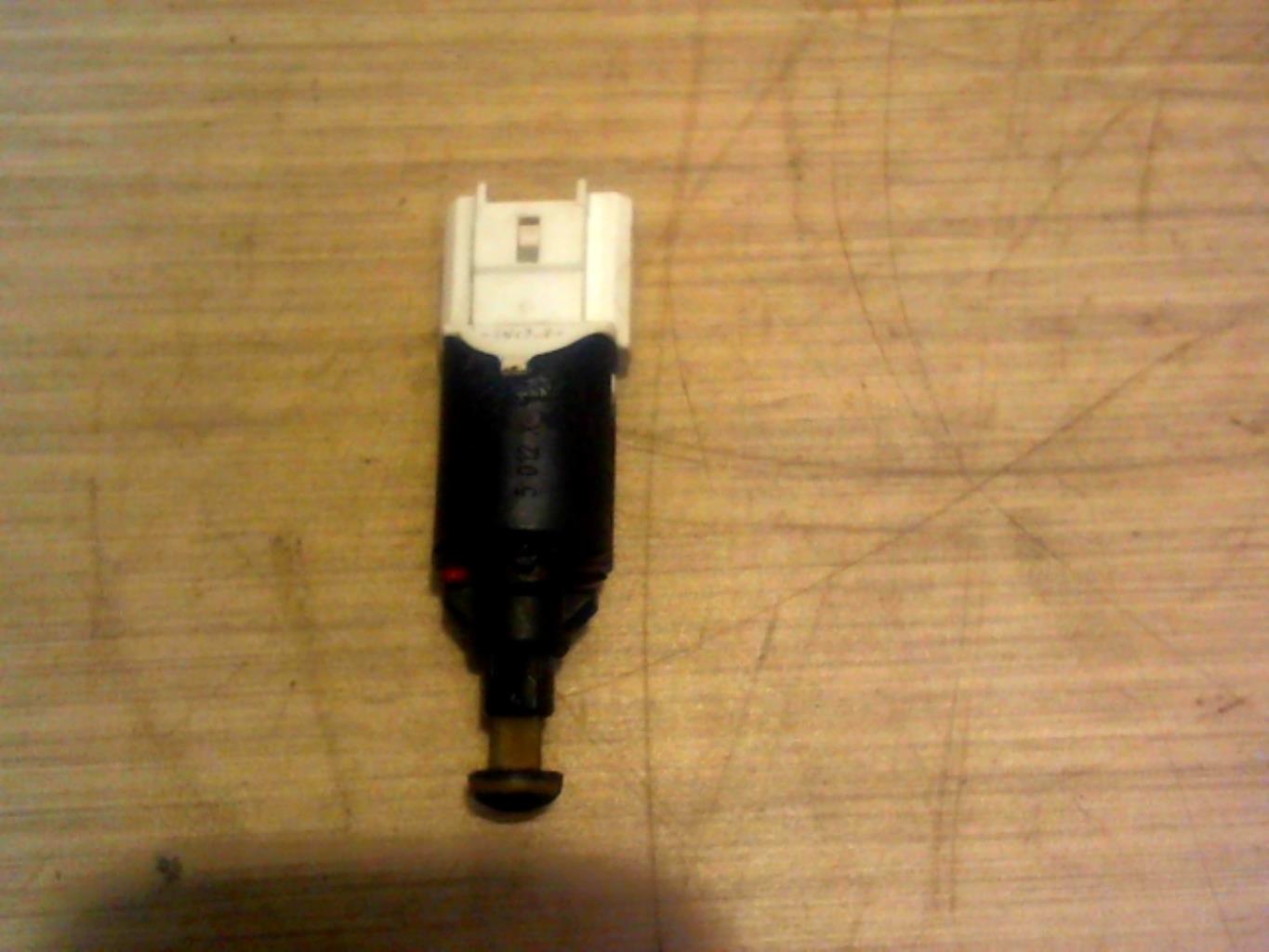 Contacteur feu stop CITROEN C3 1 PHASE 1 Diesel - 1