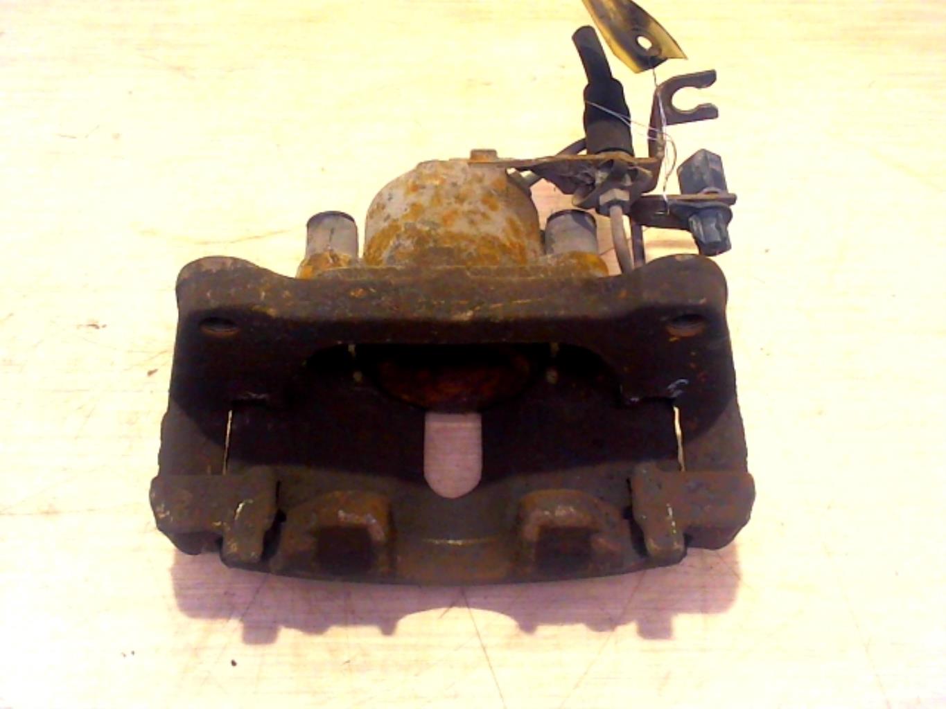 Etrier avant gauche (freinage) RENAULT CLIO 2 PHASE 1 Diesel - 1