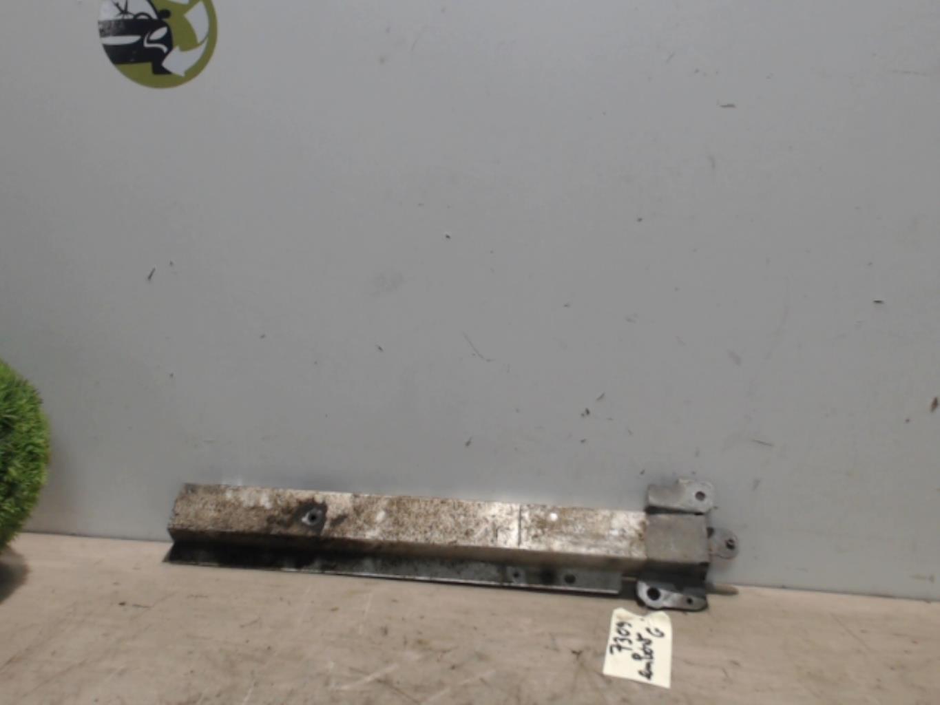 Support aile gauche RENAULT LAGUNA 2 PHASE 2 Diesel - 1