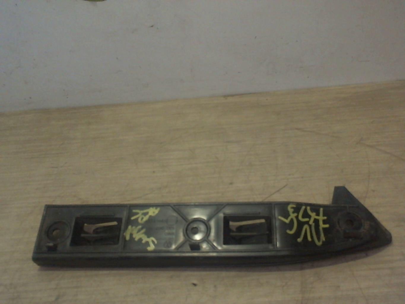 Support de pare chocs avant VOLKSWAGEN GOLF 4 Diesel - 1