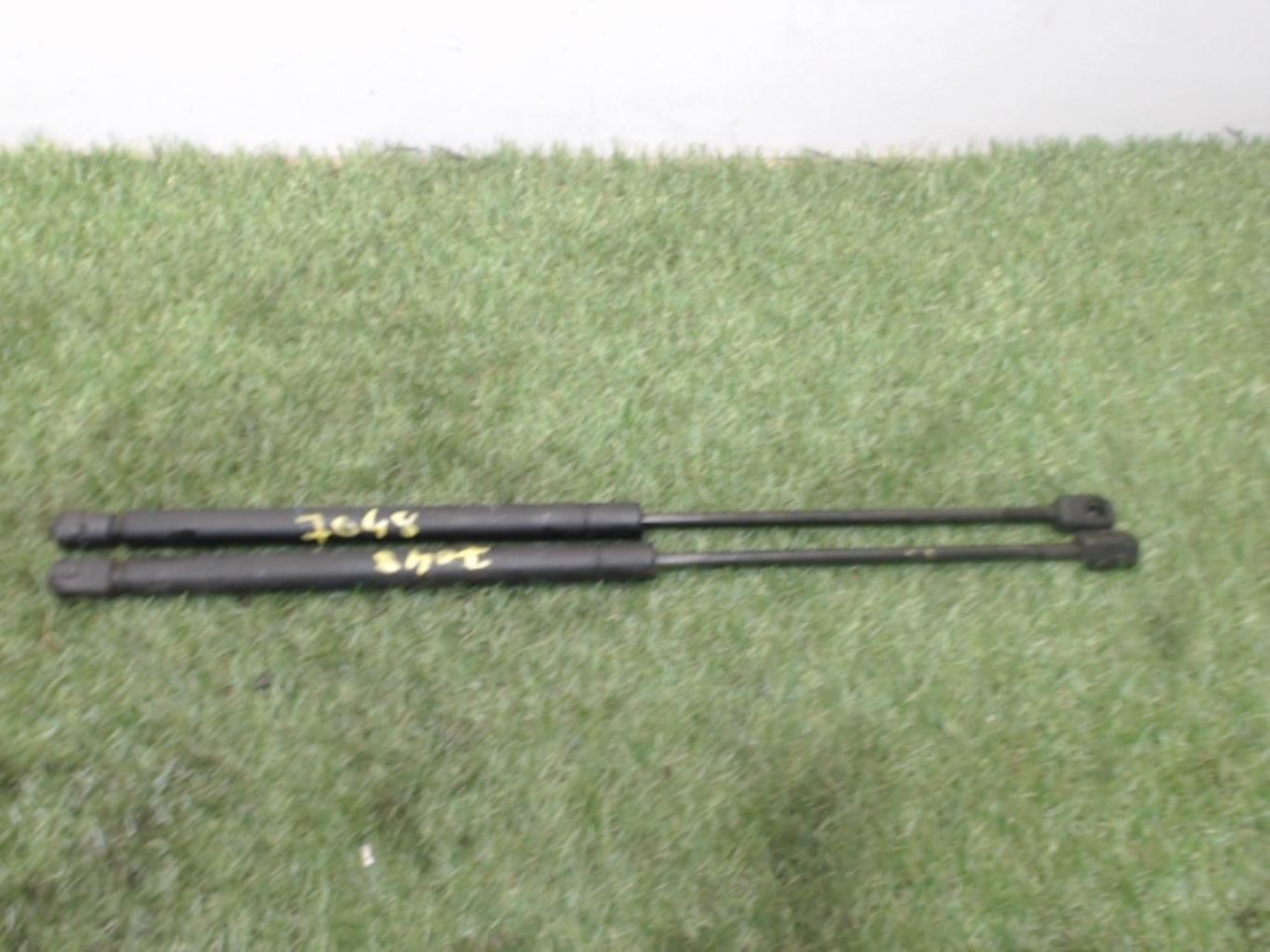Verin de coffre RENAULT CLIO 1 PHASE 2 Essence - 1