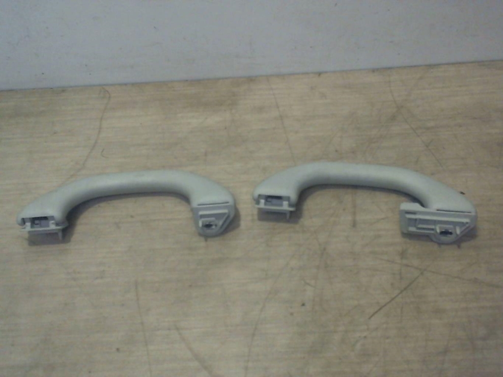 Poignee de maintien SEAT IBIZA 3 PHASE 2 Diesel - 1