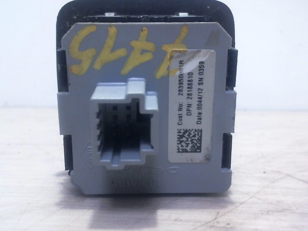 Bouton/Interrupteur RENAULT SCENIC 3 PHASE 2 Diesel - 1