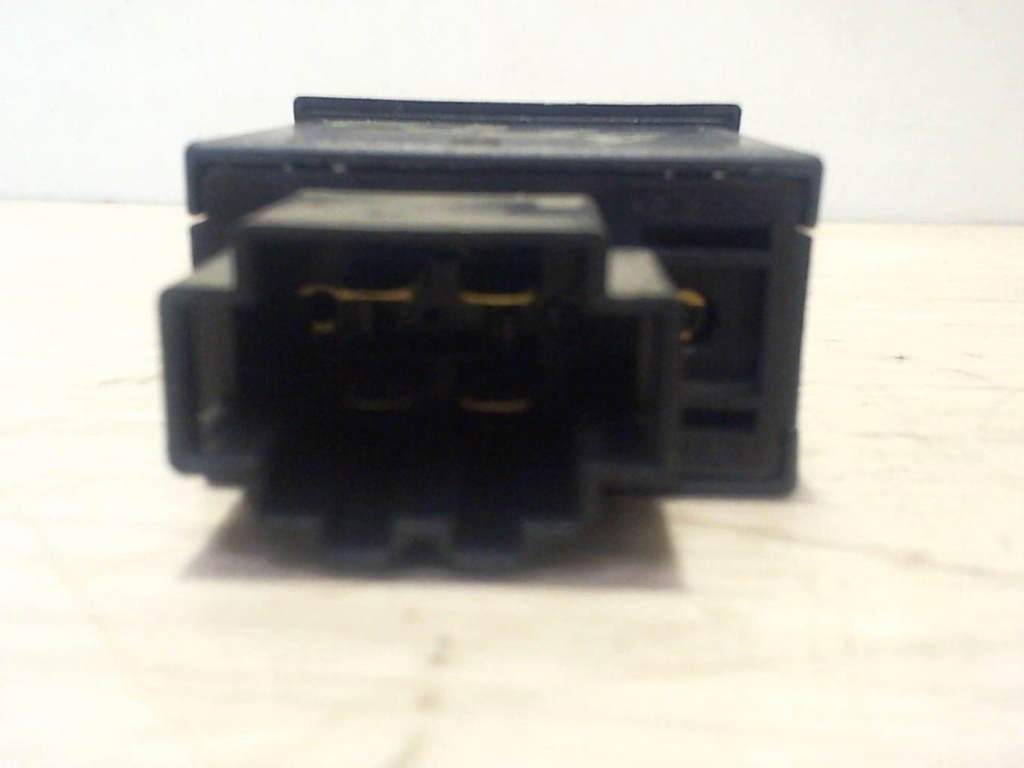 Bouton/Interrupteur SKODA OCTAVIA 1 PHASE 1 Diesel - 1