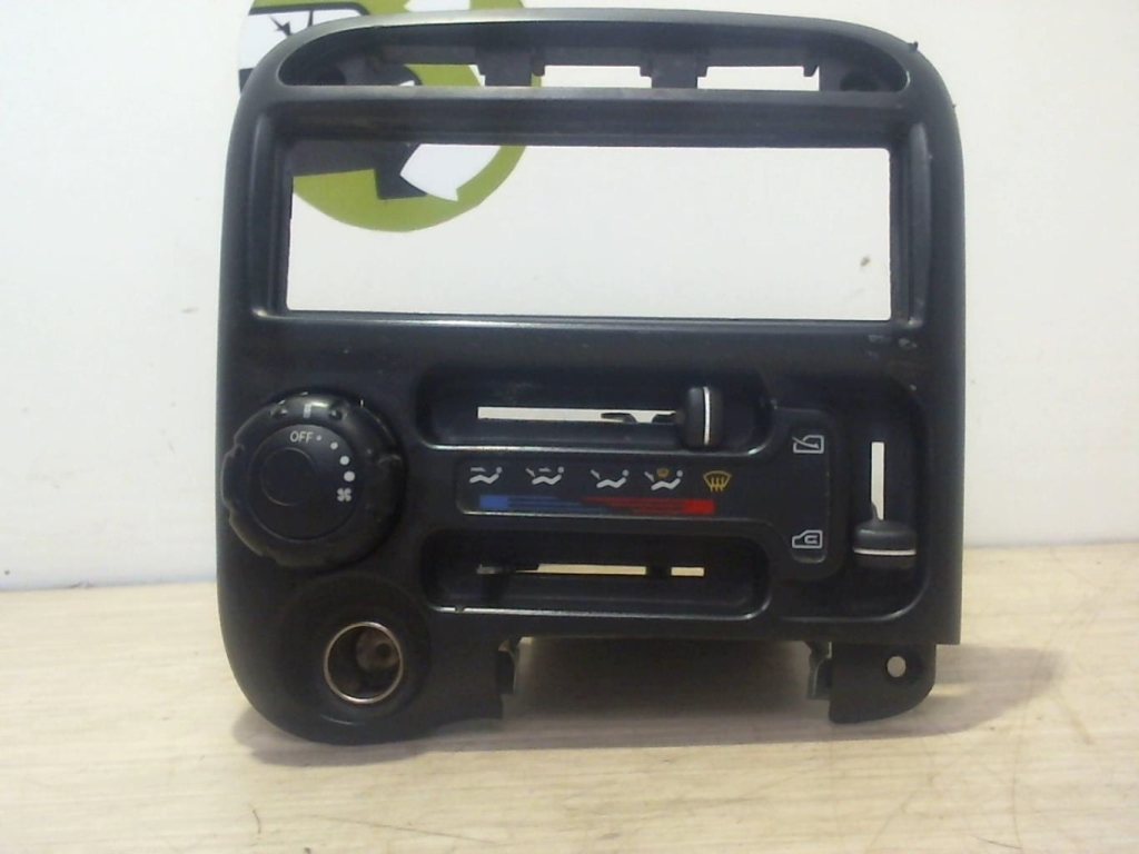 Commande chauffage HYUNDAI ATOS 2 PRIME Essence - 1
