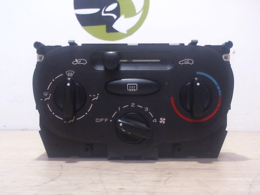 Commande chauffage PEUGEOT 206 PHASE 2 Essence - 1
