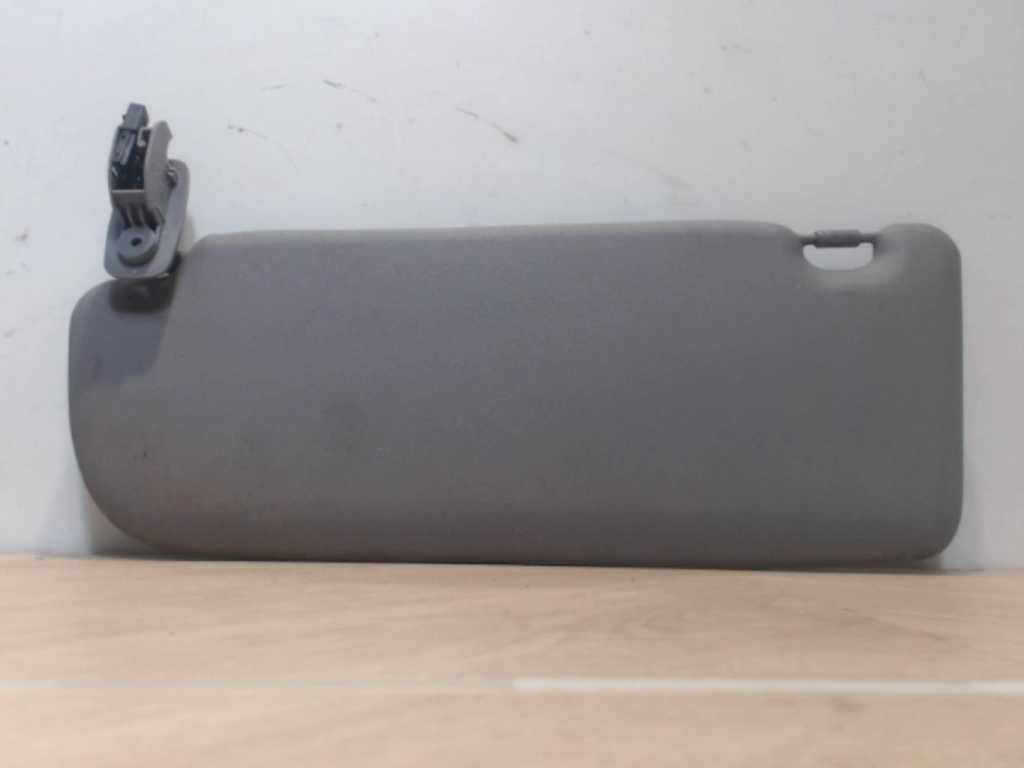 Pare soleil droit AUDI A4 1 AVANT PHASE 2 BREAK Essence - 1