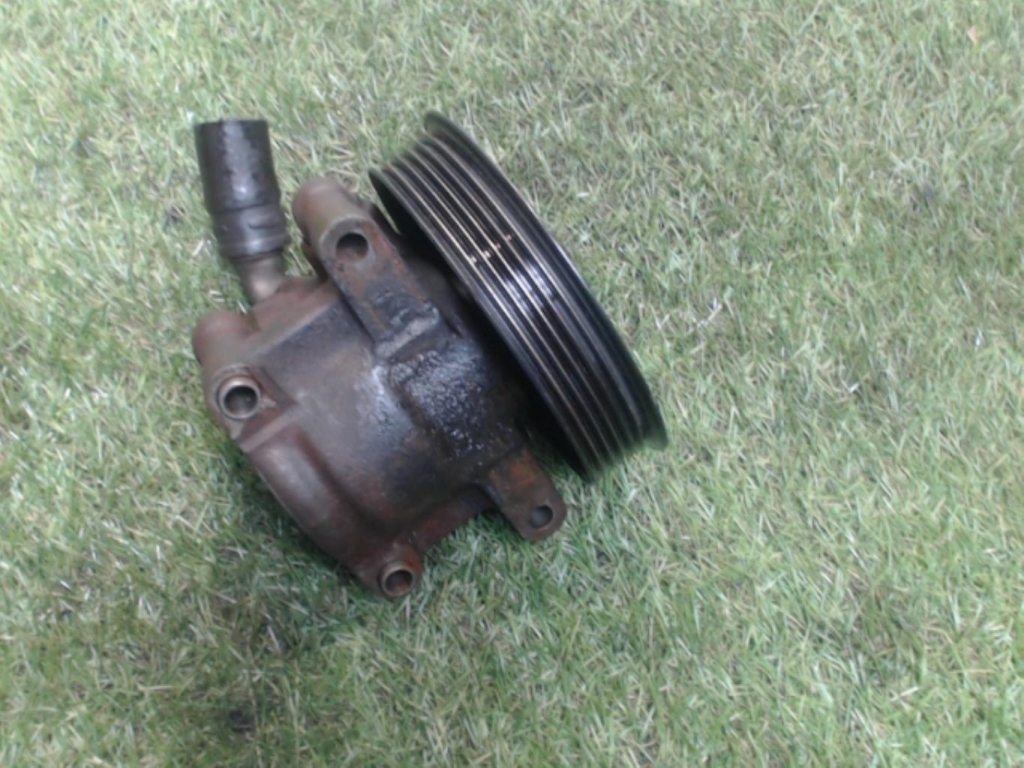 Pompe de direction FORD KA 1 PHASE 1 Essence - 1