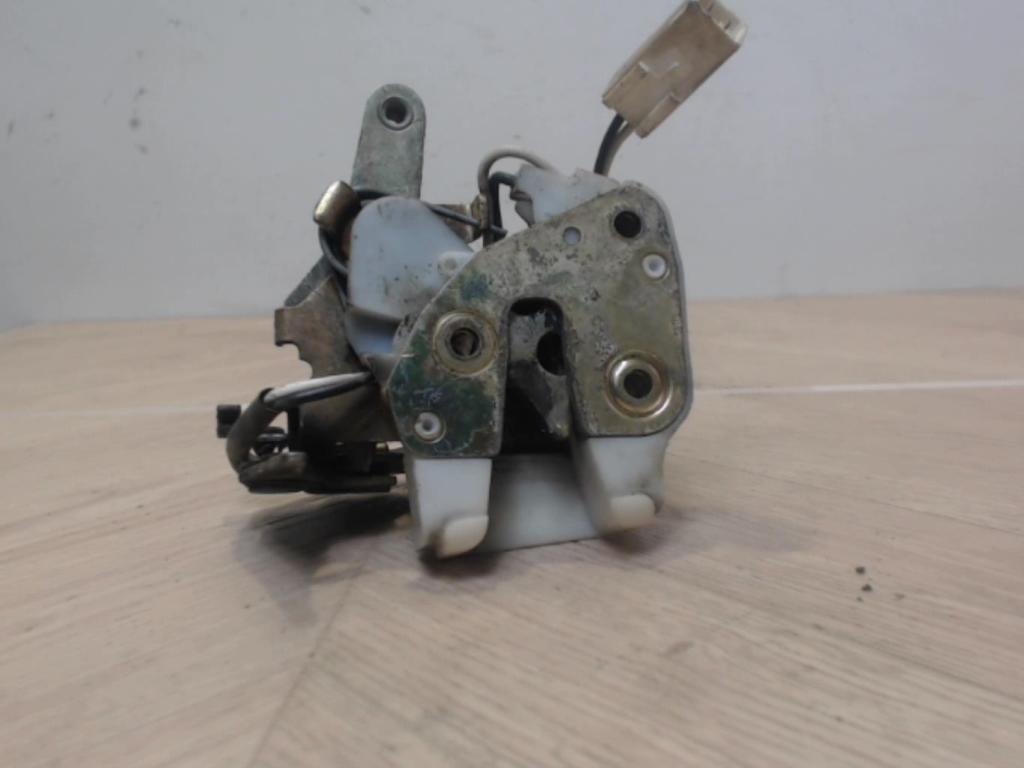 Serrure arriere gauche CITROEN BX Diesel - 1
