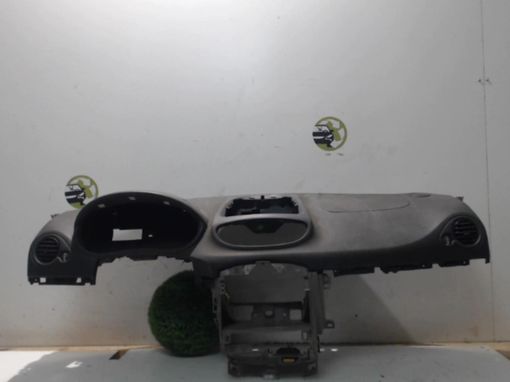 Tableau de bord RENAULT CLIO 3 PHASE 1  - 1