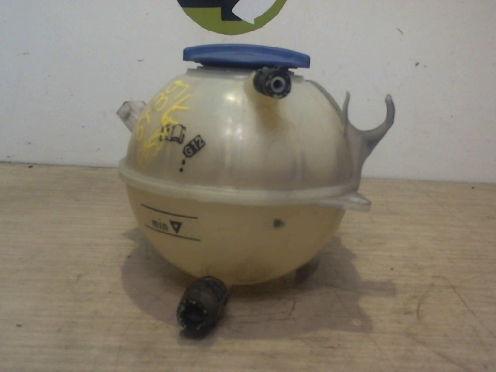 Vase d'expansion VOLKSWAGEN PASSAT 5 Diesel - 1