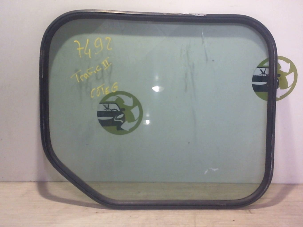 Vitre porte coffre gauche RENAULT TRAFIC 2 PHASE 1 Diesel - 1