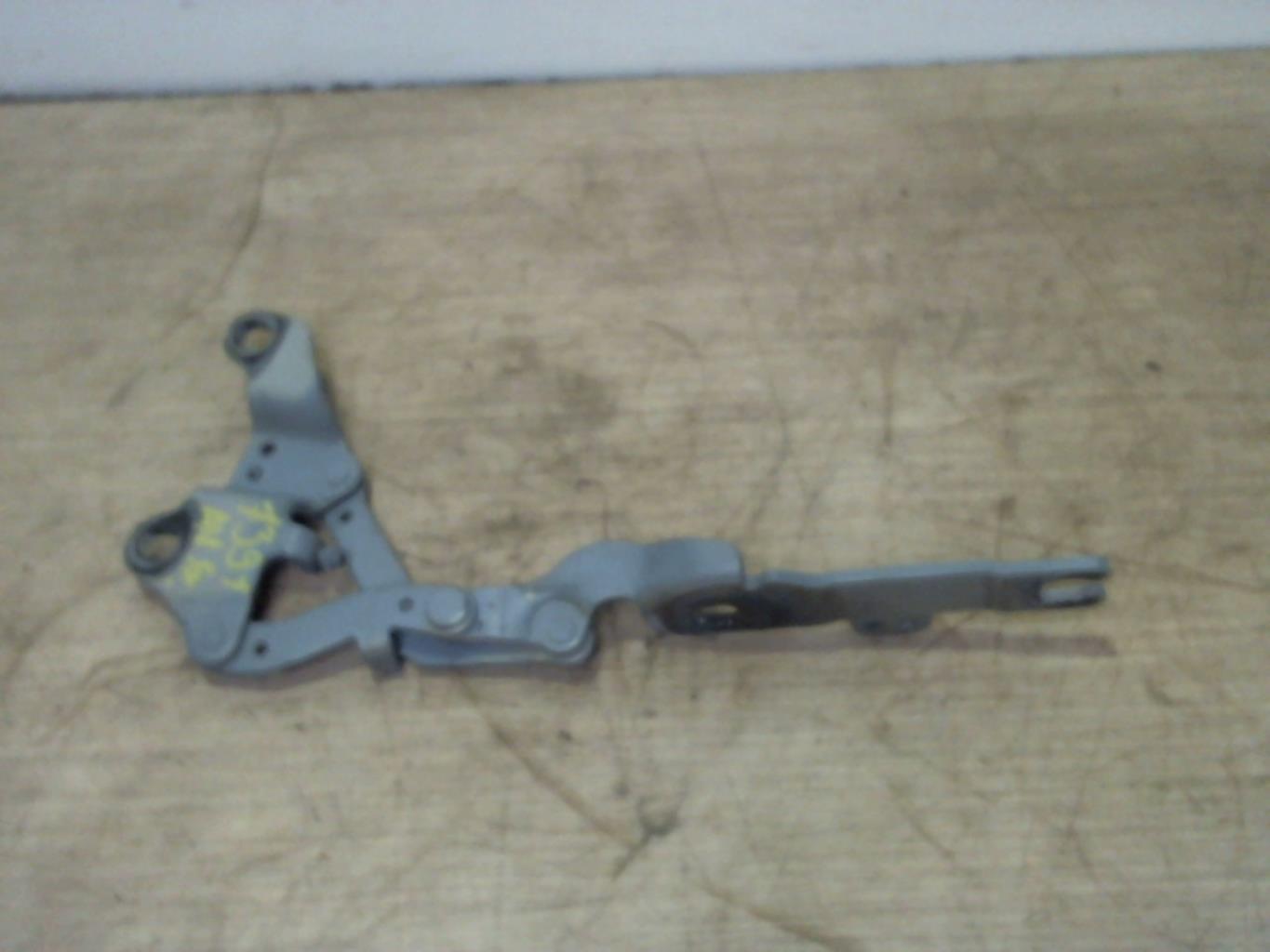 Charniere de capot BMW SERIE 3 E90 PHASE 1 Diesel - 1