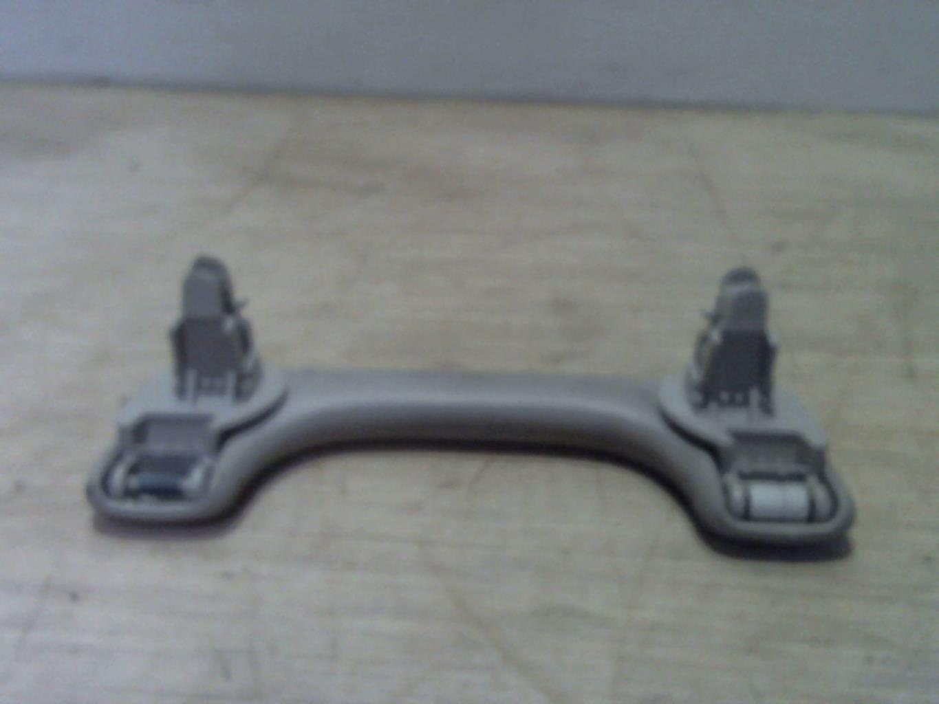 Poignee de maintien avant droit RENAULT MODUS PHASE 1 Diesel - 1