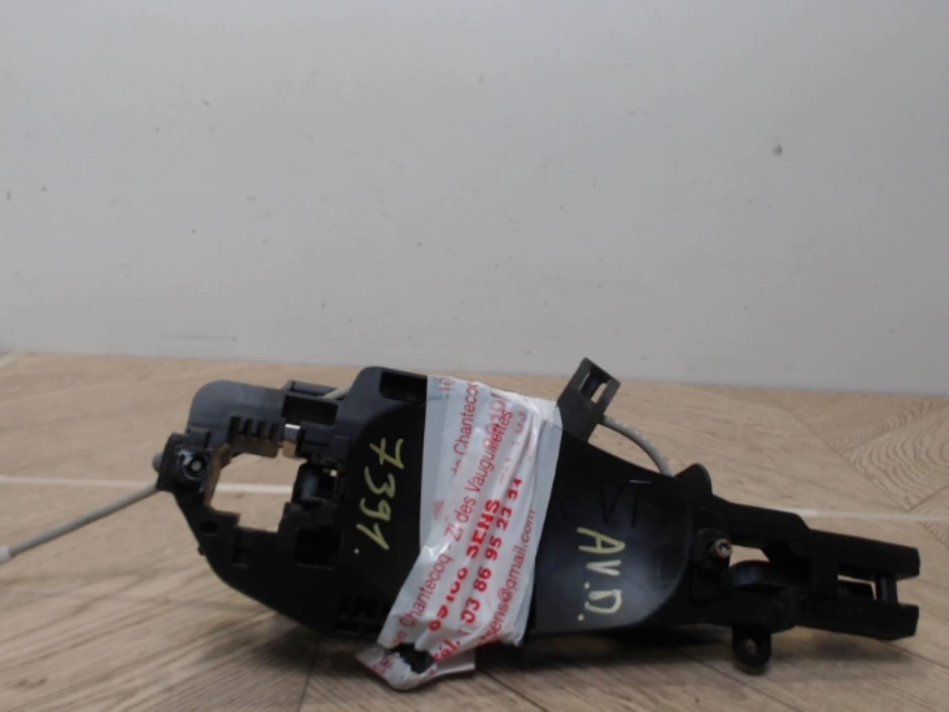 Poignee porte avant droit BMW SERIE 3 E90 PHASE 1 Diesel - 1