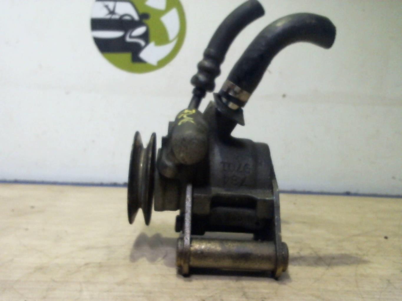 Pompe de direction PEUGEOT 205 PHASE 2 Diesel - 1