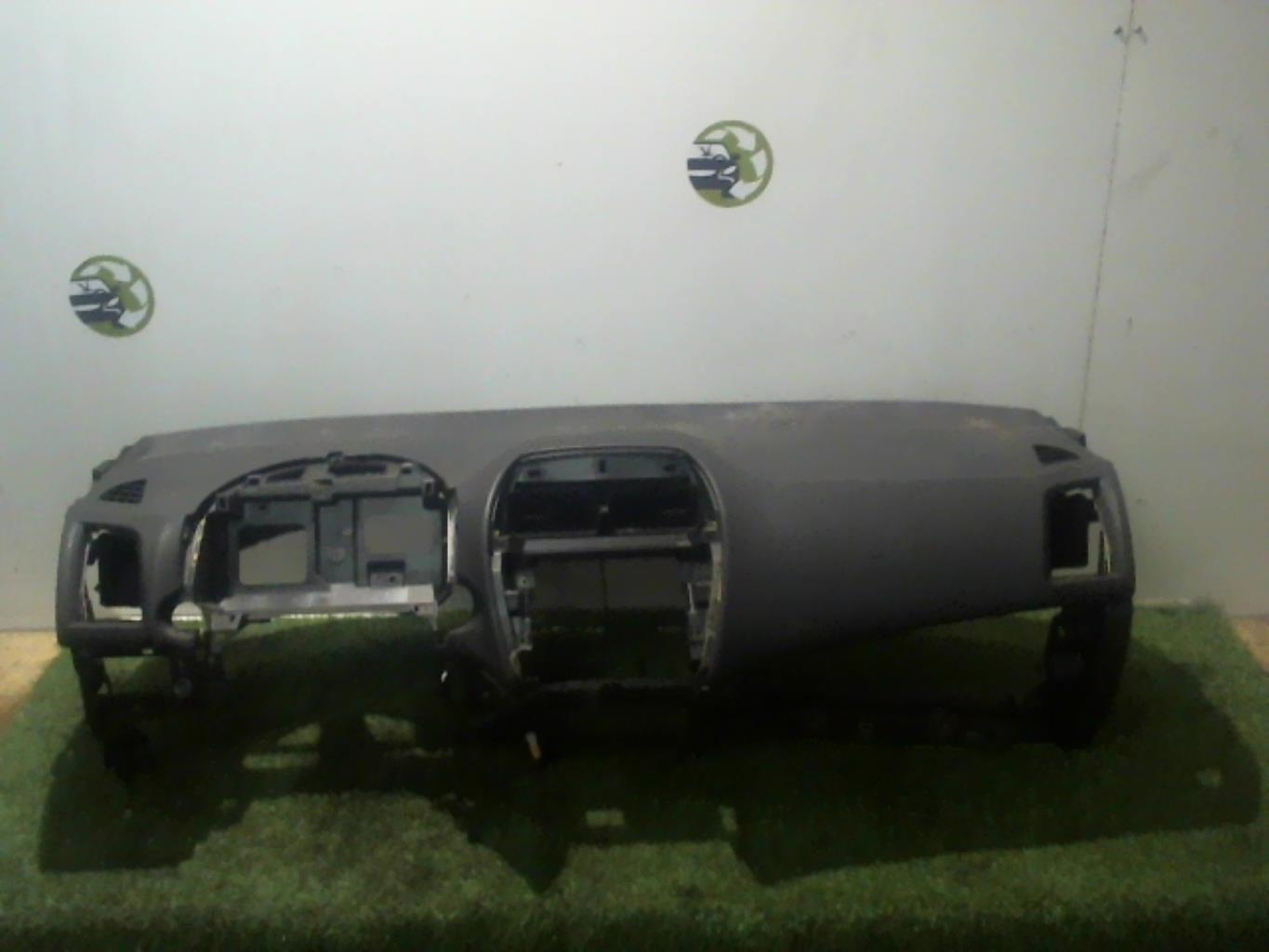 Tableau de bord CITROEN C4 AIRCROSS Diesel - 1