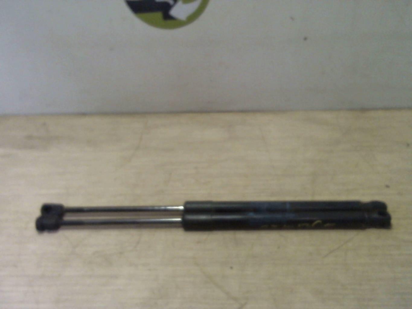 Verin de coffre RENAULT MEGANE 3 PHASE 2 Diesel - 1
