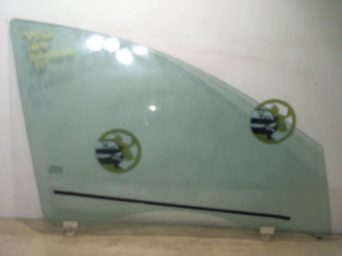 Vitre avant droit RENAULT MEGANE 3 PHASE 2 Diesel - 1