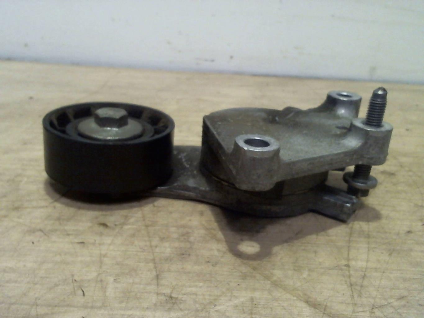 Galet tendeur CITROEN C4 2 PHASE 1 Diesel - 1