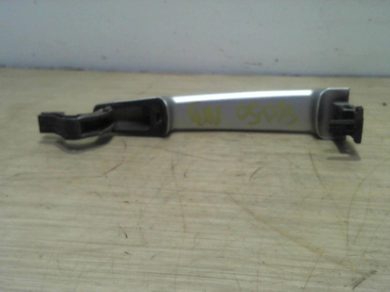 Poignee porte avant droit CITROEN C4 1 PHASE 2 COUPE Diesel - 1