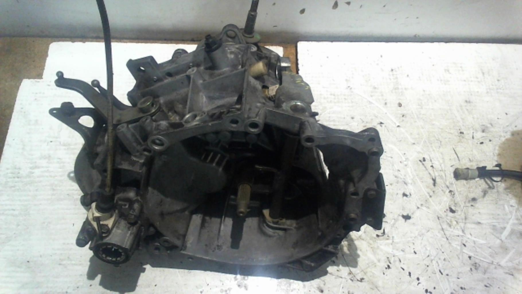 Boite de vitesses PEUGEOT 405 PHASE 2 Diesel - 1