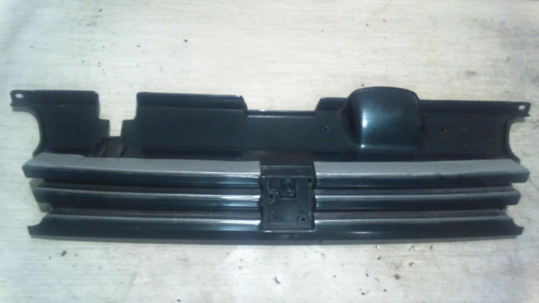 Calandre PEUGEOT 405 PHASE 2 Diesel - 1
