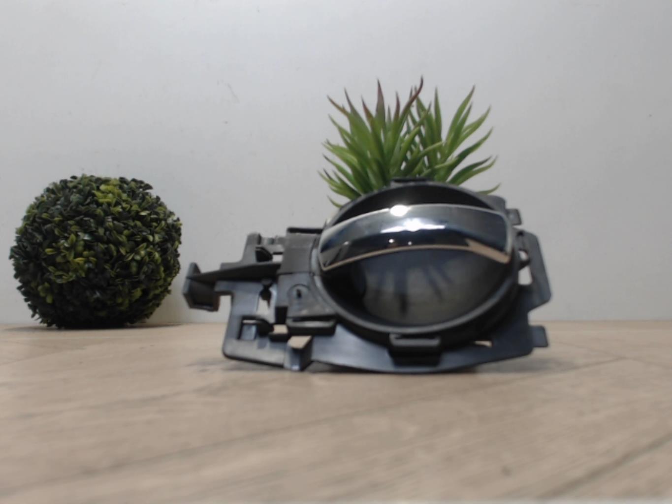 Poignee interieur avant droit CITROEN C2 PHASE 1 Diesel - 1