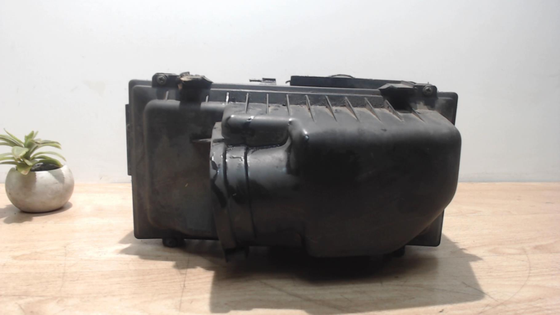 Boite a air PEUGEOT 807 Diesel - 1