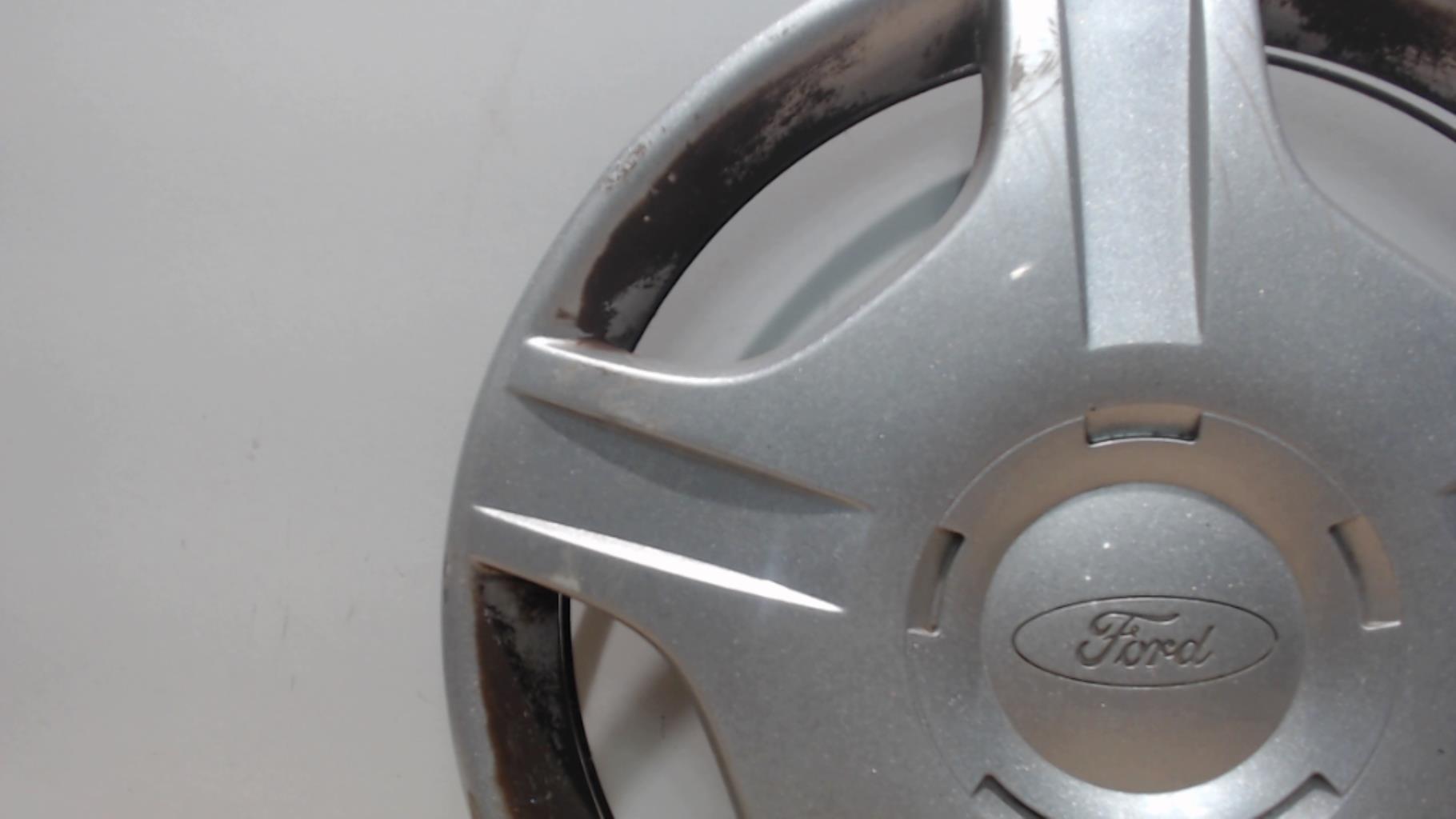 Enjoliveur FORD FOCUS 1 BREAK Diesel - 1
