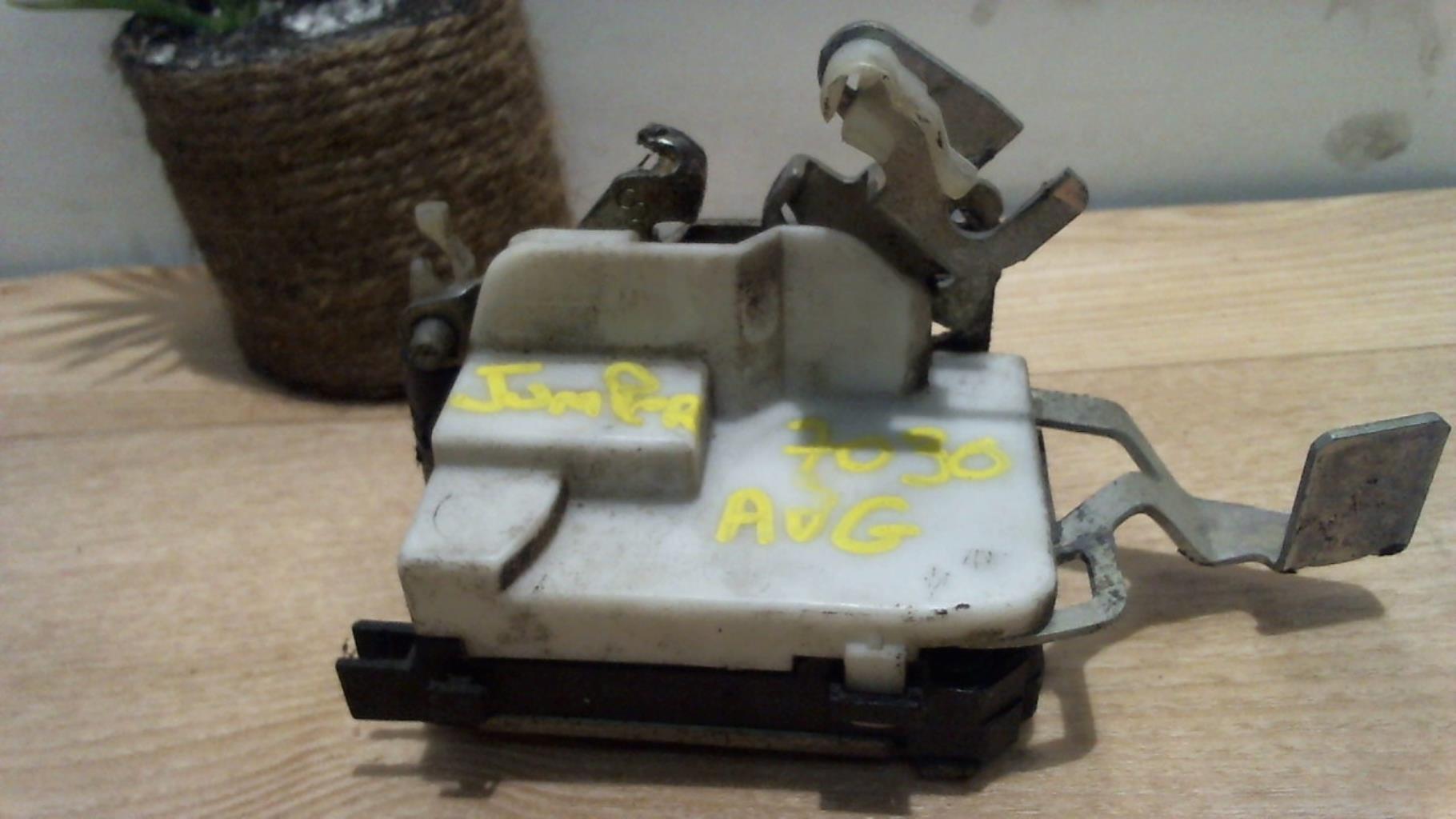 Serrure avant gauche CITROEN JUMPER 1 Diesel - 1