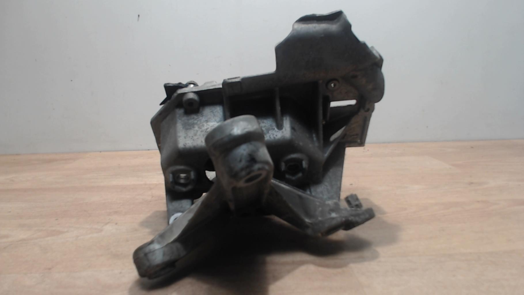 Support moteur RENAULT CLIO 3 PHASE 1  - 1