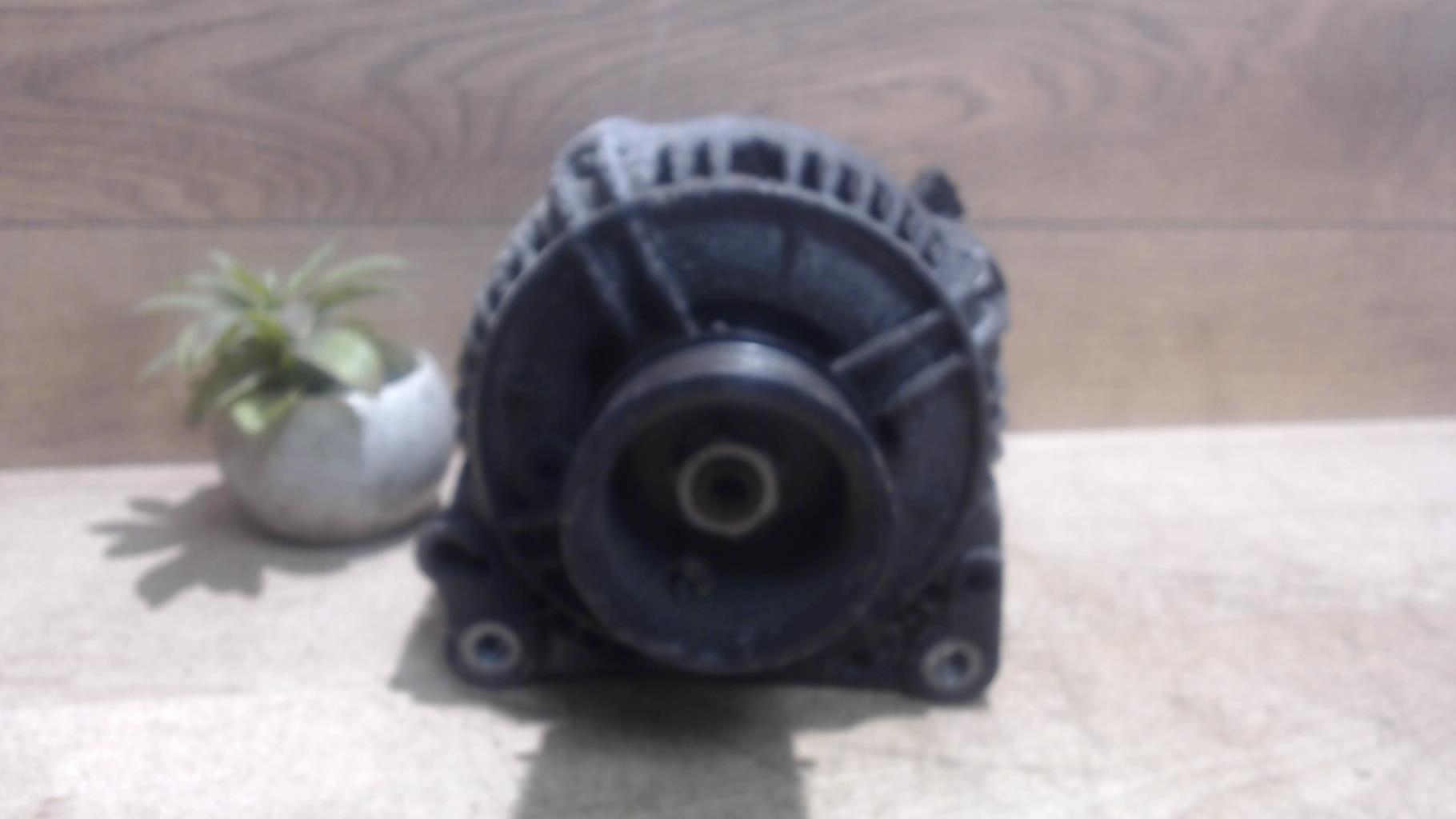 Alternateur VOLVO S 70 Diesel - 1