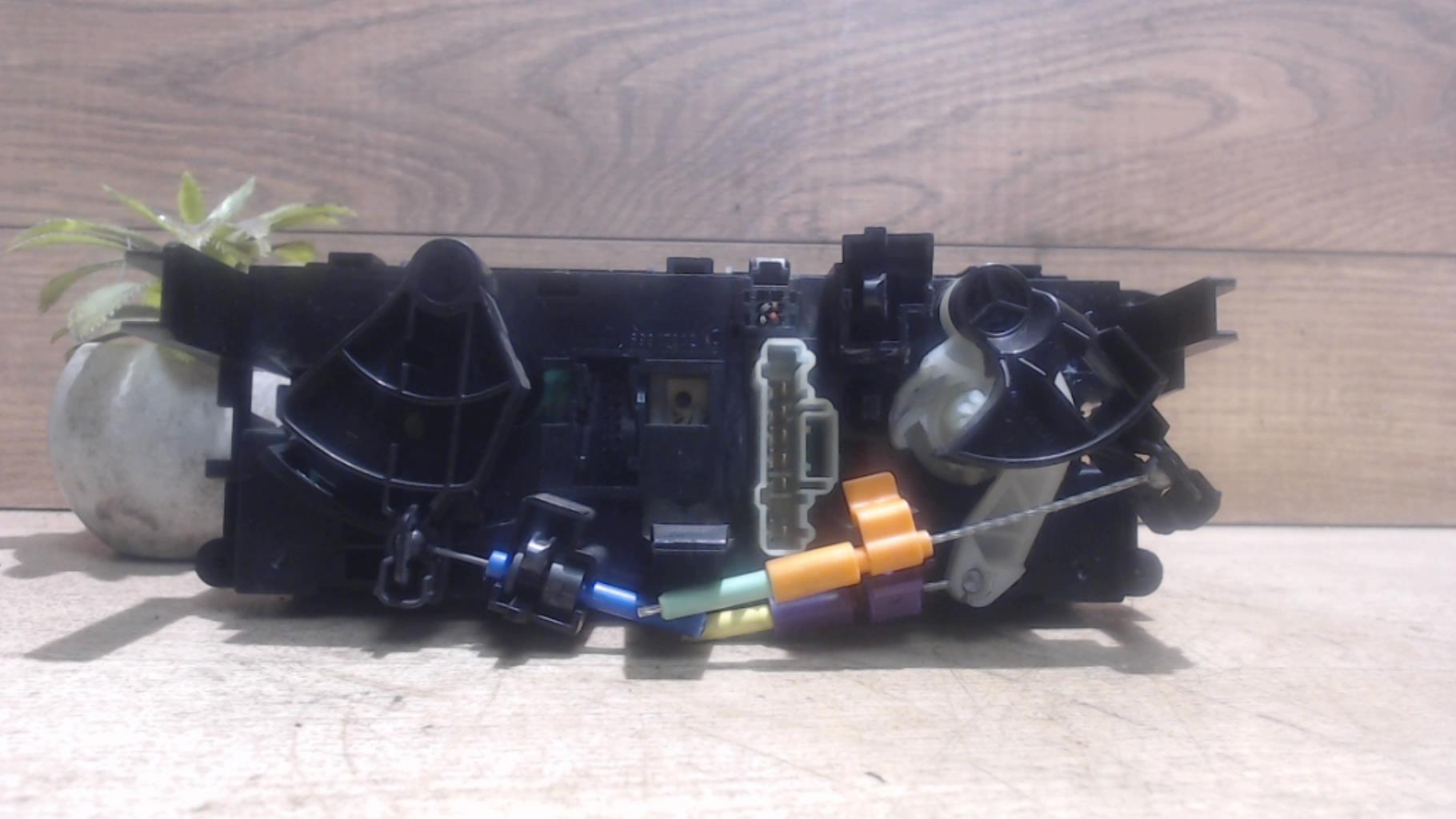 Commande chauffage PEUGEOT 207 PHASE 1 Diesel - 1