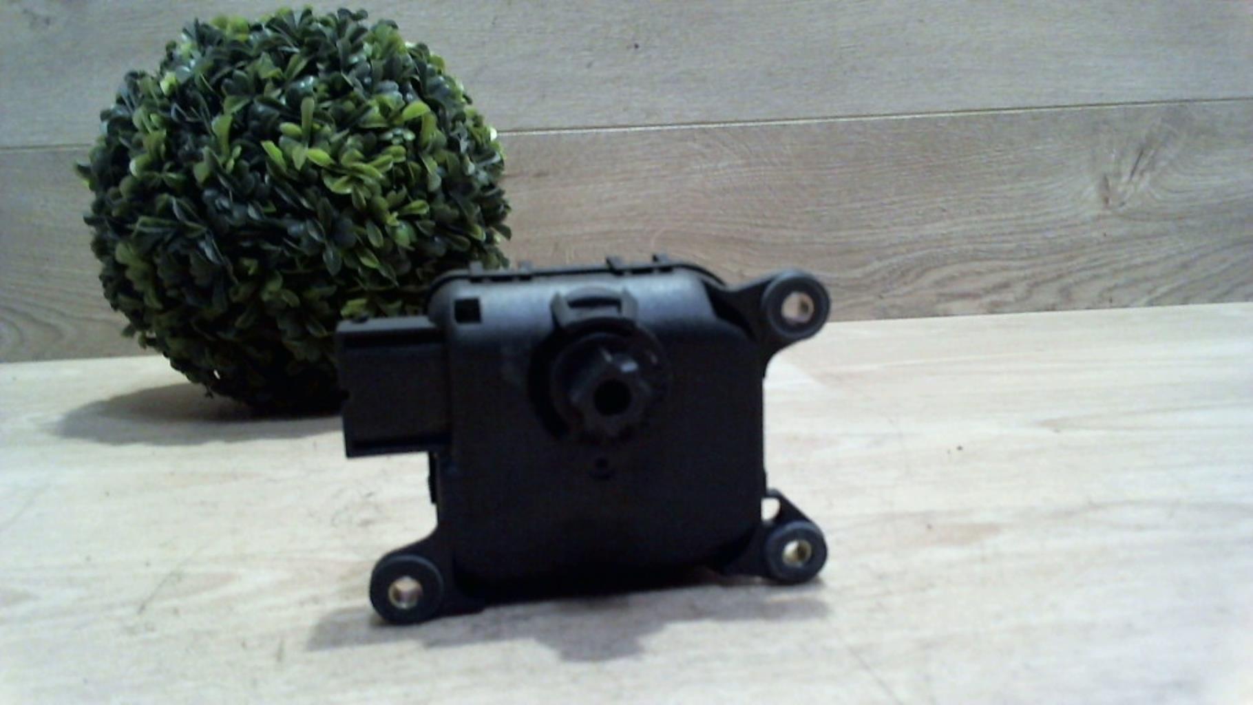 Commande chauffage CITROEN XSARA PHASE 2 BREAK Essence - 1