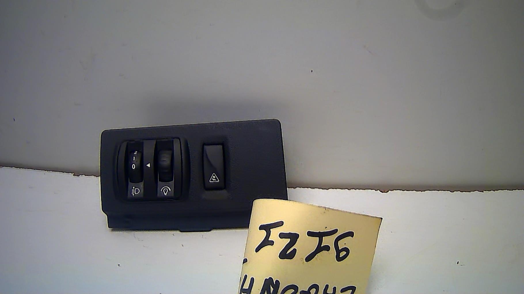 Commande de phare RENAULT LAGUNA 3 PHASE 3  - 1
