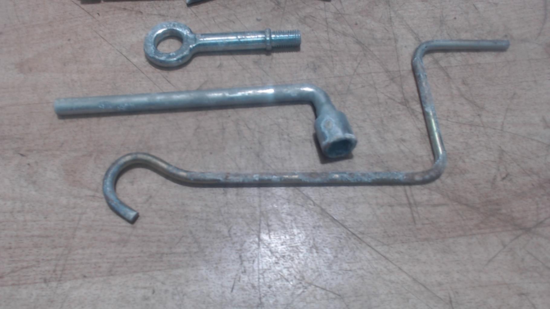 Cric DAEWOO MATIZ 1 Essence - 1