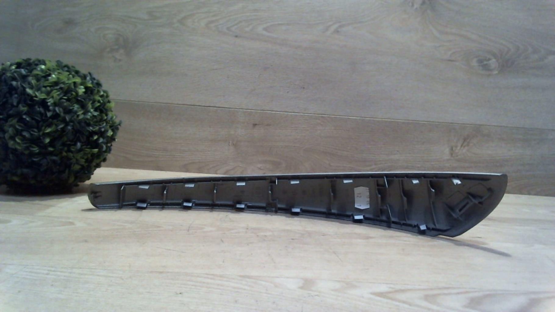Enjoliveur de phare BMW SERIE 1 E87 PHASE 1 Diesel - 1