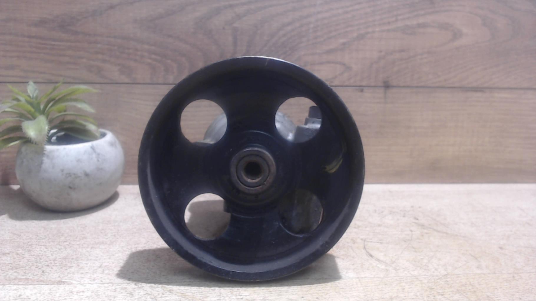 Pompe de direction RENAULT LAGUNA 2 PHASE 1  - 1