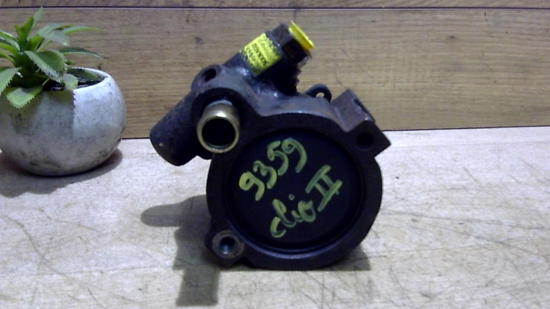 Pompe de direction RENAULT CLIO 2  - 1
