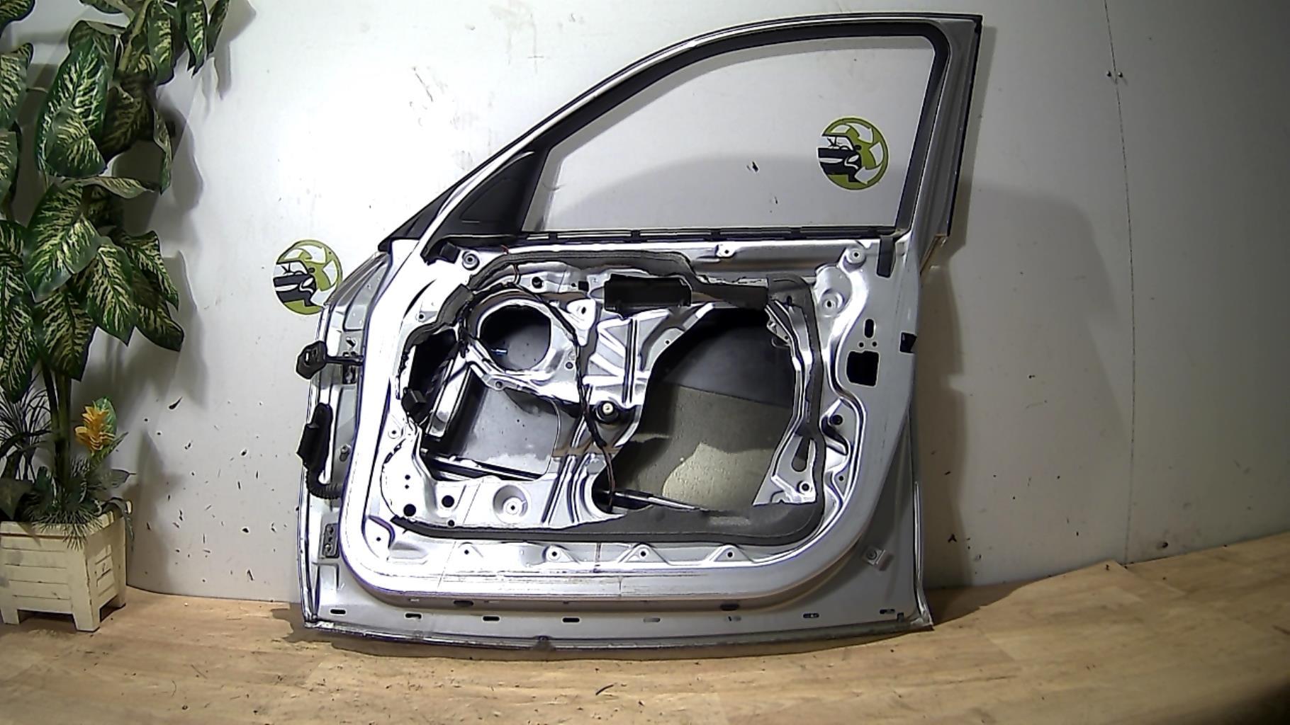 Porte avant droit BMW SERIE 1 E87 PHASE 2 Diesel - 1