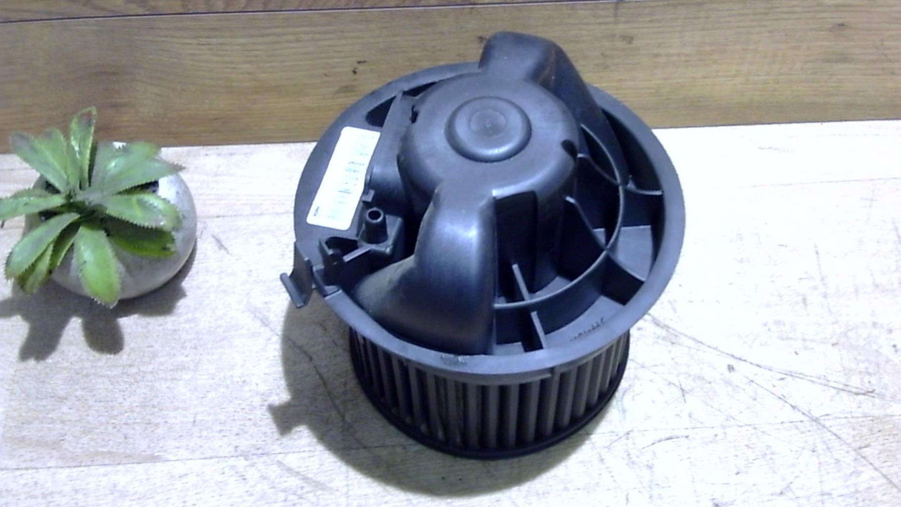 Pulseur d'air PEUGEOT 107 PHASE 1 Essence - 1