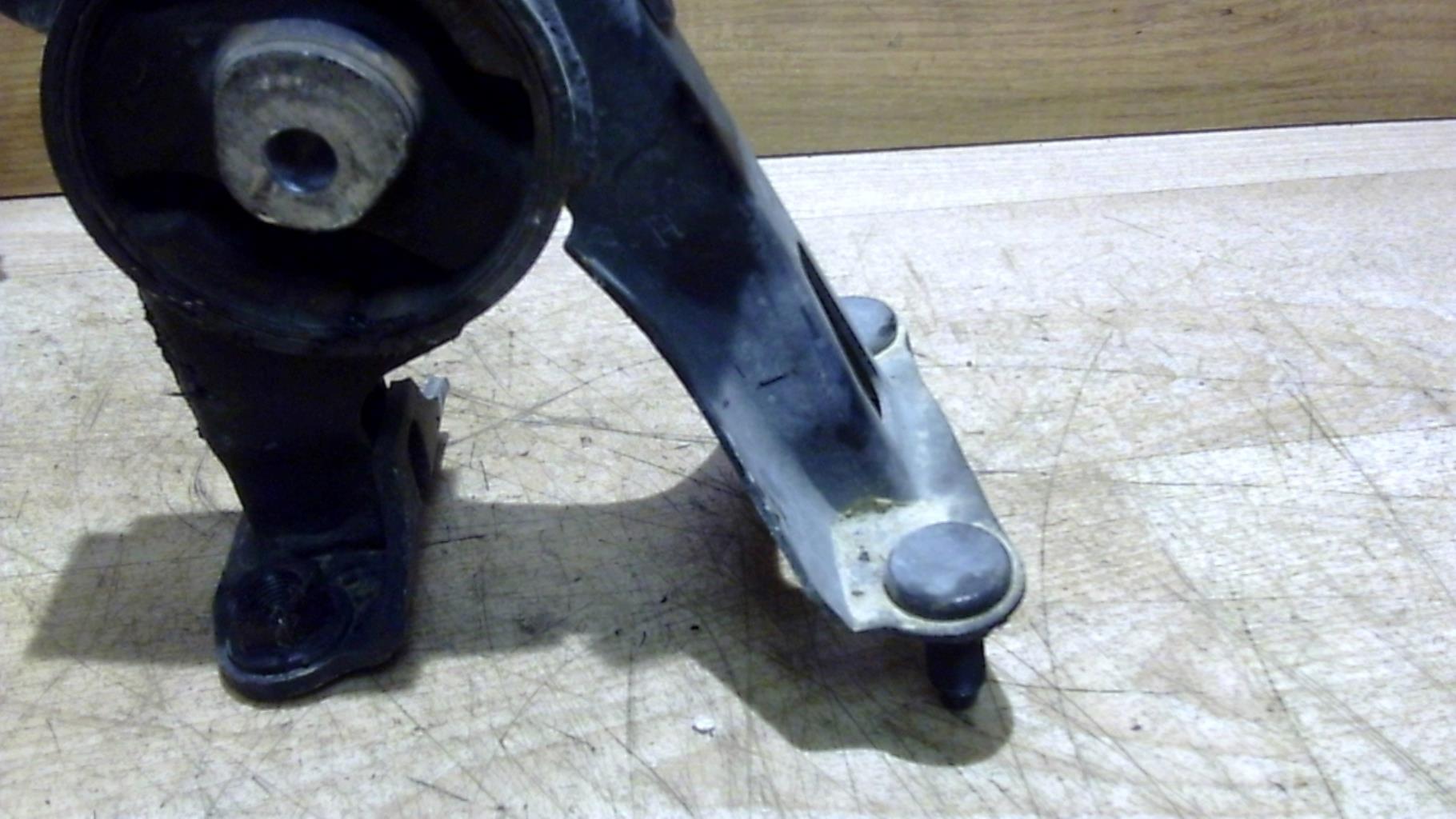 Support moteur TOYOTA AURIS 1 PHASE 1 Diesel - 1
