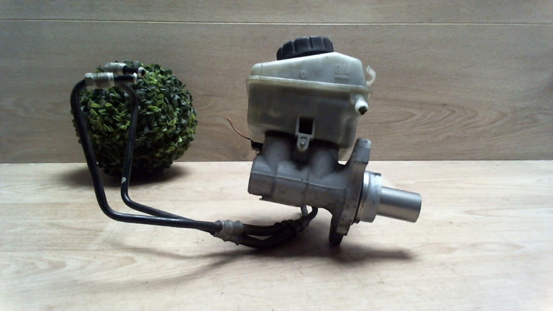 Maitre cylindre (freinage) OPEL ASTRA H GTC PHASE 2 Diesel - 1