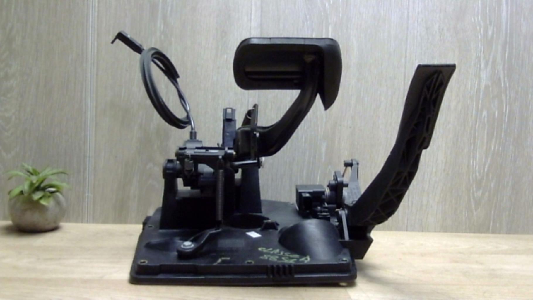 Pedalier MERCEDES CLASSE A 168 PHASE 1 Essence - 1