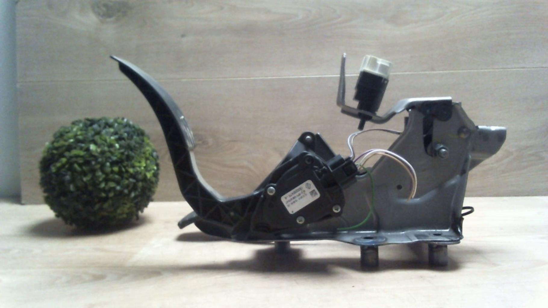 Pedalier RENAULT CLIO 4 PHASE 1 BREAK Diesel - 1